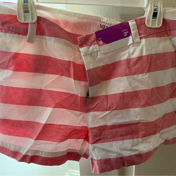 Striped shorts - Picture 1 of 3